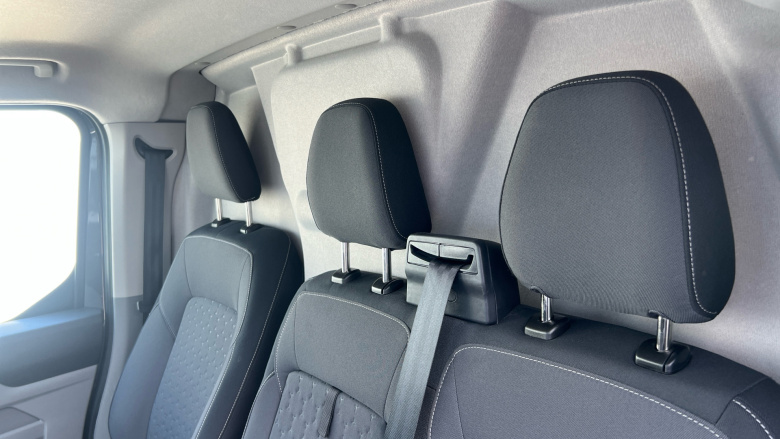 Ford Transit Custom 300 L1 Diesel Fwd 2.0 EcoBlue 136ps H1 Van Limited